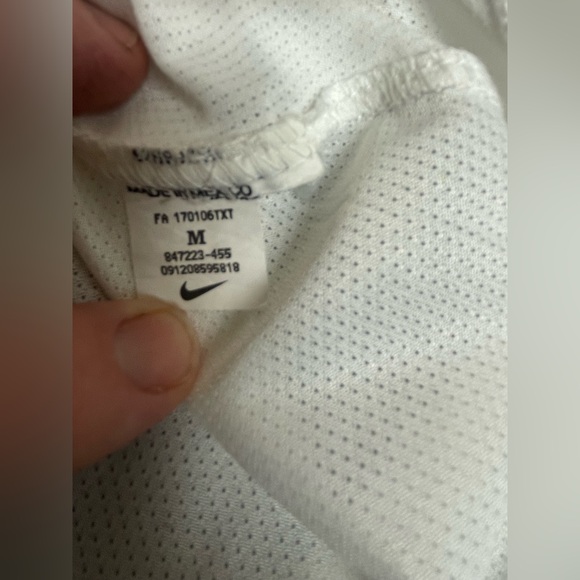 Club America Soccer Jersey Women’s Medium White - Picture 13 of 14